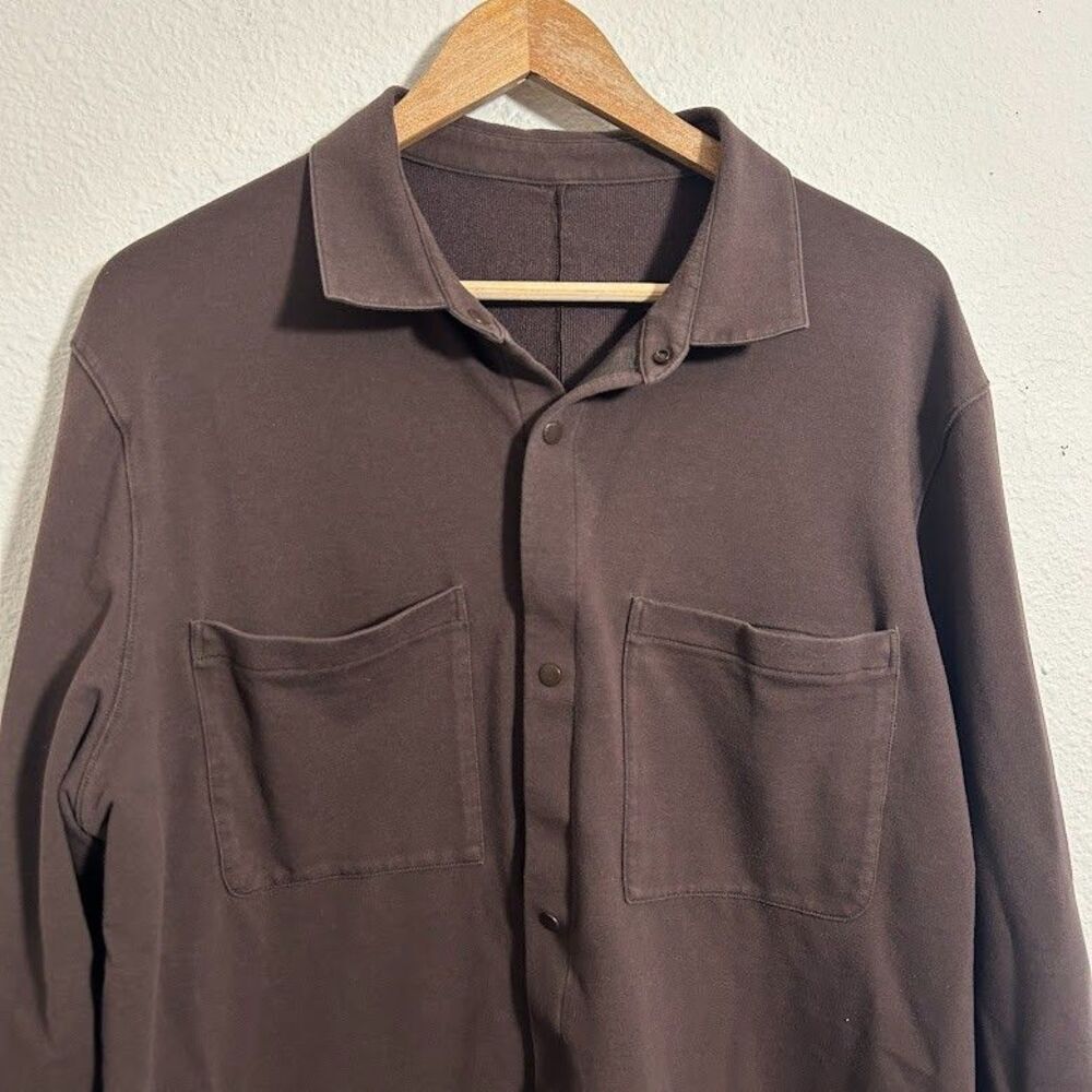 Lululemon Soft Knit Overshirt Mens XL Brown Snap Front Long Sleeve Dual Pockets - Picture 4 of 6